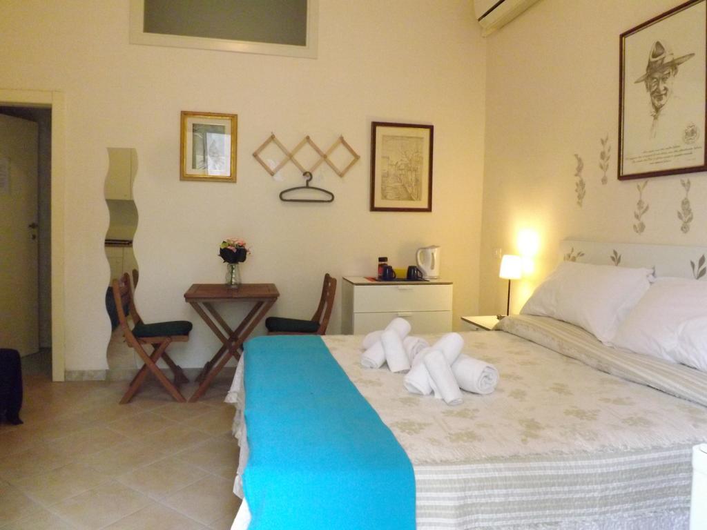 مونتيكاتيني تيرمي B&B Central Toma المظهر الخارجي الصورة